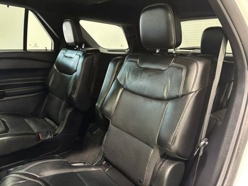 Used 2021 Ford Explorer ST w/ Equipment Group 401A image 26