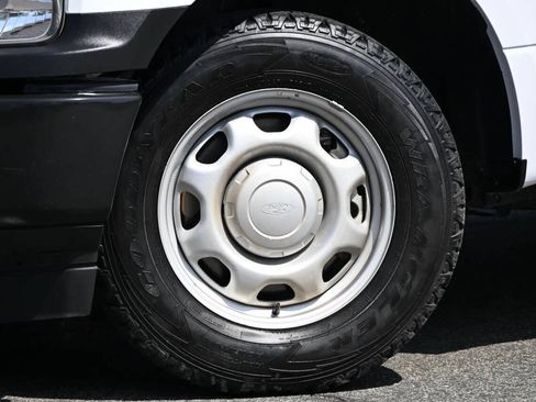 Used 2020 Ford F150 XL w/ XL Power Equipment Group RWD image 3