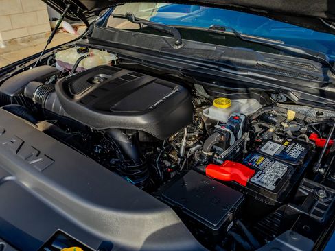 Used 2025 RAM 1500 Limited image 40