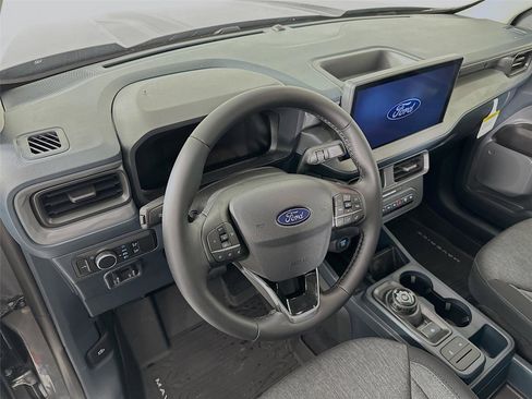 New 2026 Ford Maverick XLT w/ XLT Luxury Package image 9