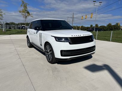 Used 2024 Land Rover Range Rover Long Wheelbase SE