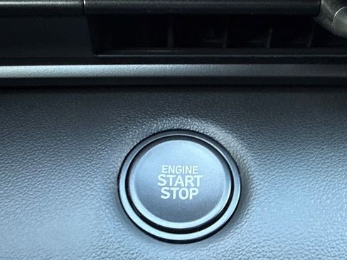 New 2026 Hyundai Elantra SEL Sport image 37