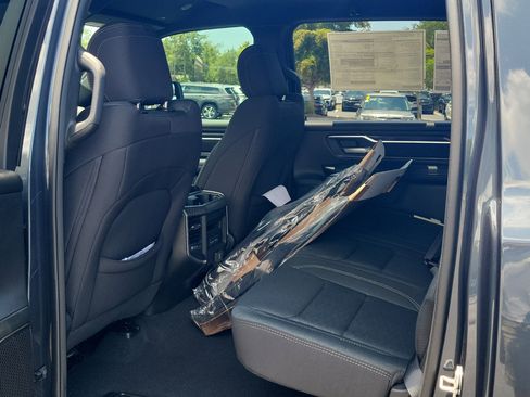 New 2026 RAM 1500 Big Horn AWD/4WD image 11