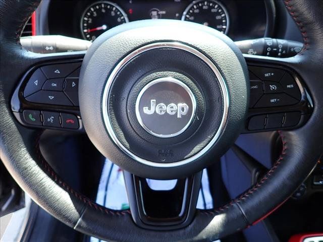 Used 2022 Jeep Renegade Trailhawk AWD/4WD image 17