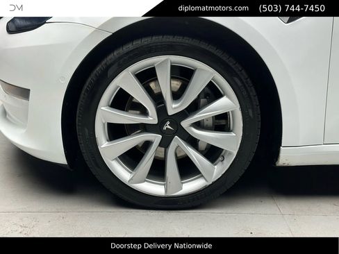 Used 2018 Tesla Model 3 Long Range image 34