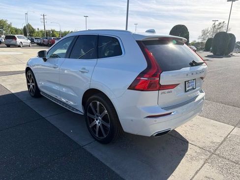 Used 2021 Volvo XC60 T5 Inscription AWD/4WD image 6