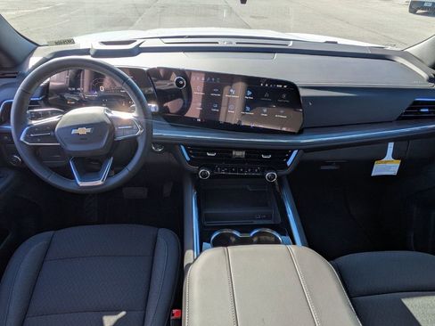 New 2026 Chevrolet Suburban LS image 26