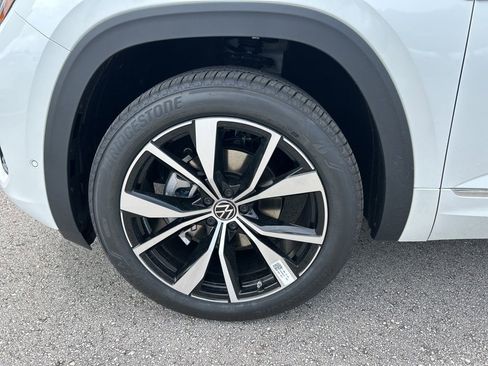 New 2026 Volkswagen Atlas SEL Premium R-Line AWD/4WD image 50