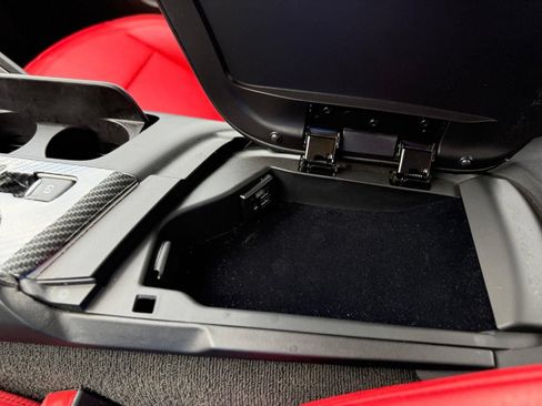 Used 2015 Chevrolet Corvette Stingray Coupe RWD image 42