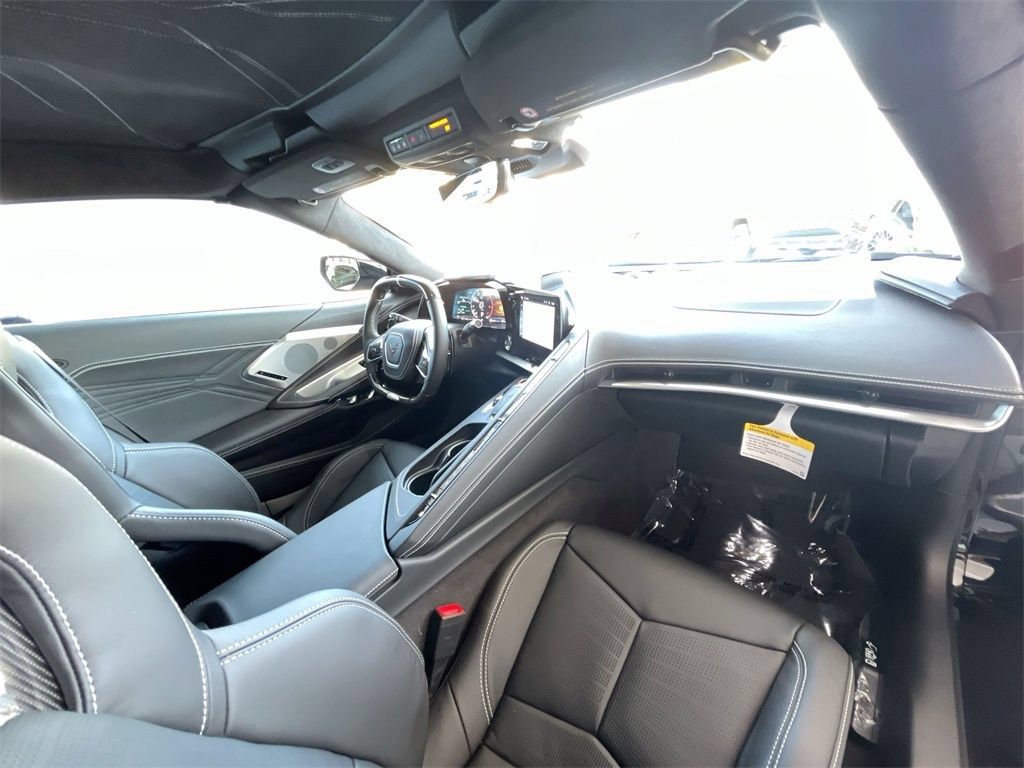 New 2025 Chevrolet Corvette E-Ray AWD/4WD image 26