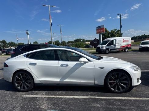 Used 2014 Tesla Model S P85 RWD image 2