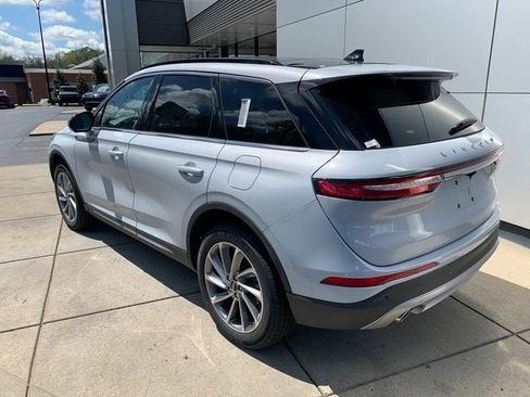 New 2026 Lincoln Corsair Premiere AWD/4WD image 3