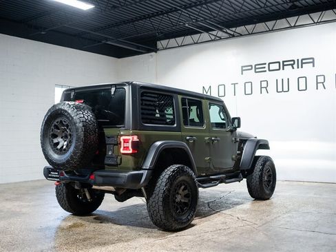 Used 2020 Jeep Wrangler Unlimited Rubicon w/ Quick Order Package 28Y Recon AWD/4WD image 9