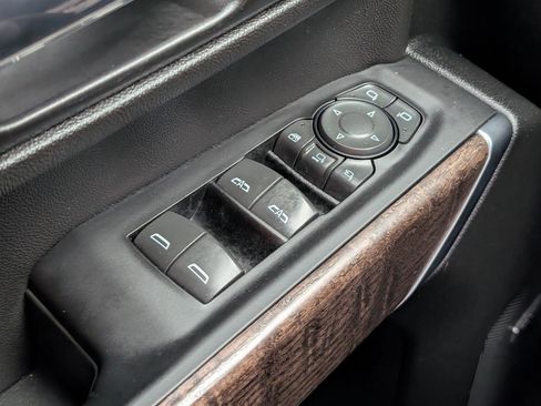 Used 2022 GMC Sierra 2500 Denali image 22