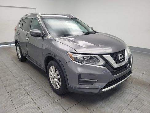 Used 2017 Nissan Rogue SV AWD/4WD image 13