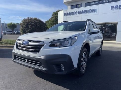 Used 2021 Subaru Outback Premium AWD/4WD image 1