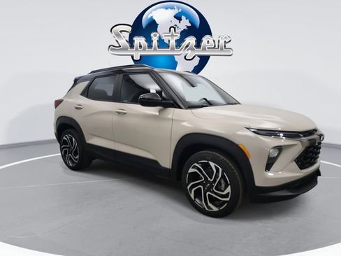 New 2026 Chevrolet TrailBlazer RS w/ Convenience Package image 2