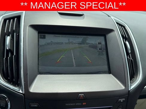 Used 2018 Ford Edge Titanium FWD image 23