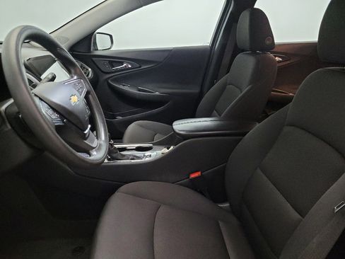 Used 2024 Chevrolet Malibu LT image 17