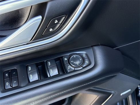 Used 2021 Chevrolet Tahoe LT w/ Luxury Package image 39