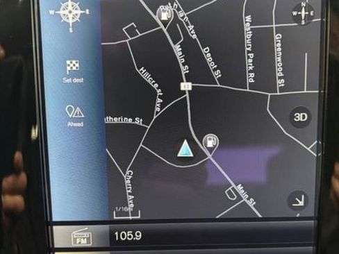 Used 2018 Volvo S90 T8 Inscription w/ Convenience Package image 21