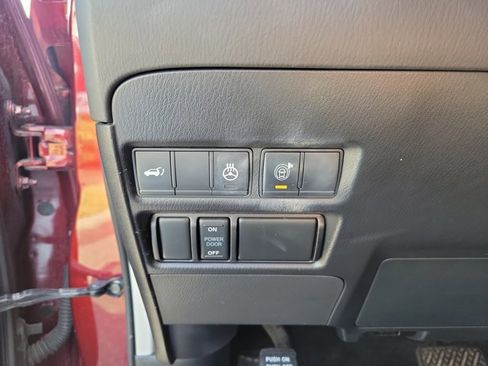 Used 2021 Nissan Armada Platinum w/ Captain's Chairs Package image 21