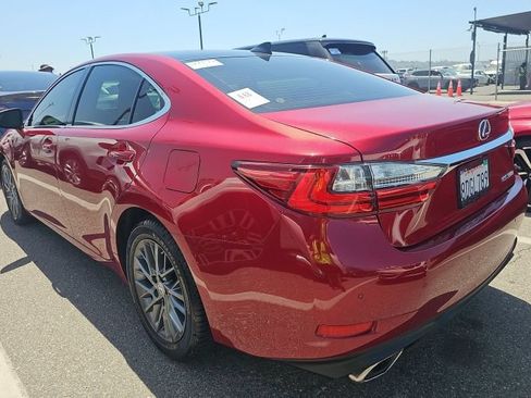 Used 2018 Lexus ES 350 w/ Navigation System Package FWD image 3