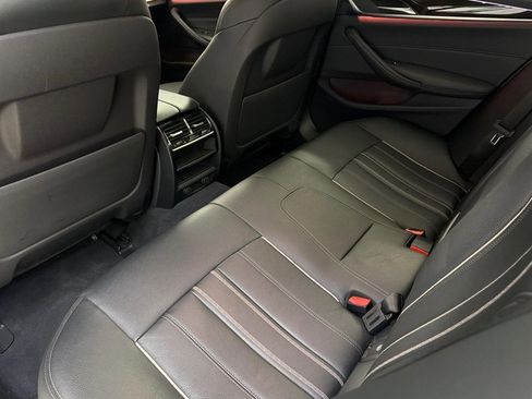 Used 2019 BMW 530i RWD image 16