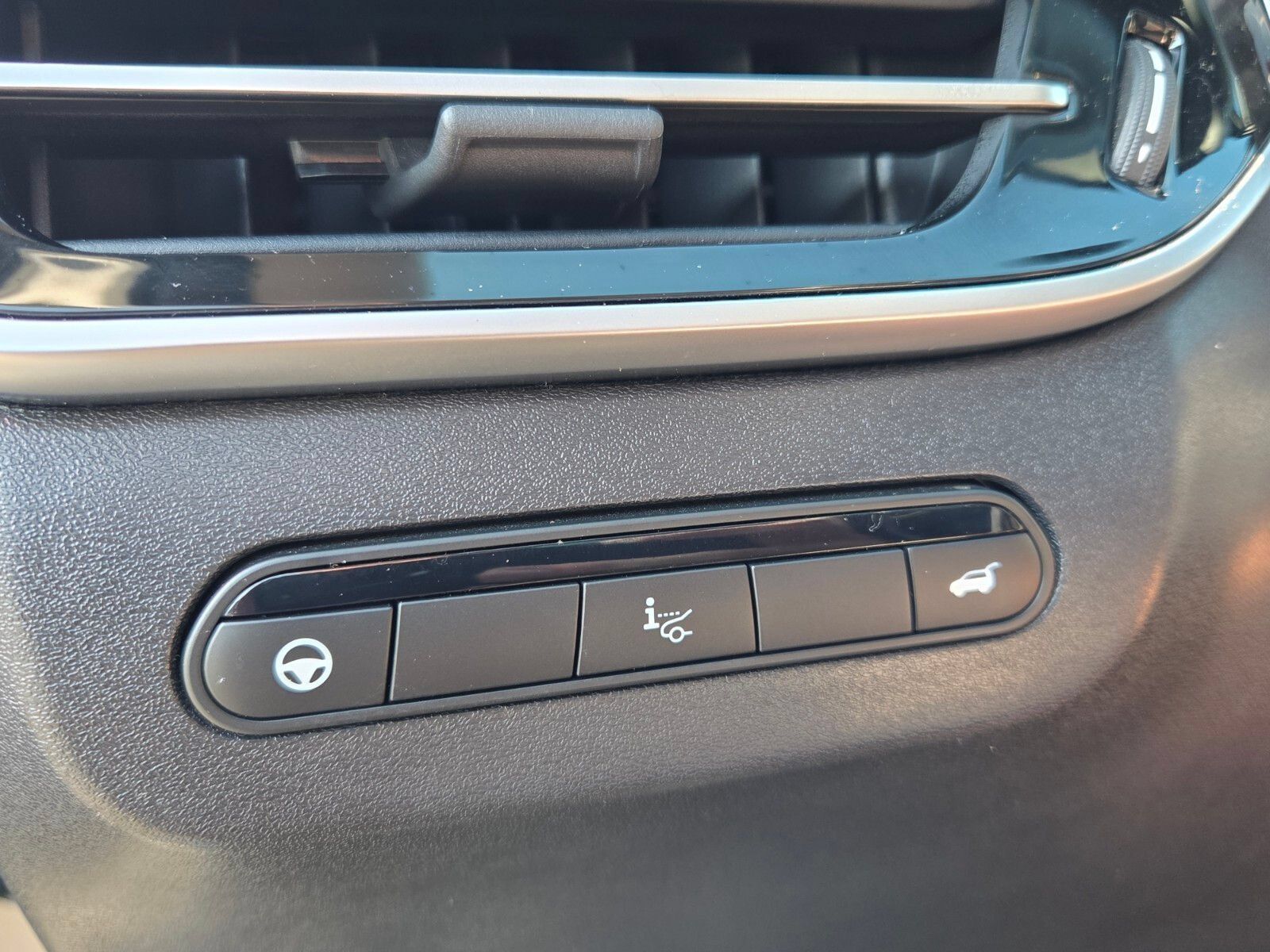 Used 2022 INFINITI QX60 Luxe w/ Vision Package FWD image 29