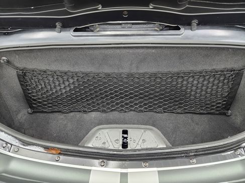 Used 2022 Chevrolet Corvette Stingray Premium Conv w/ Z51 Performance Package image 25