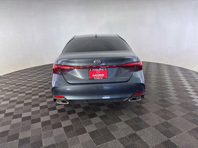 Used 2019 Toyota Avalon Limited w/ Advanced Safety Package FWD image 6