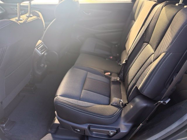 Used 2023 Subaru Ascent Premium w/ Convenience Package AWD/4WD image 13