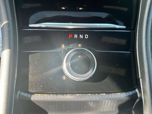 Used 2024 Jeep Grand Cherokee Altitude AWD/4WD image 21