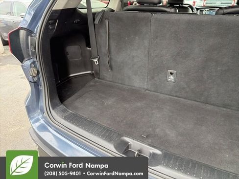 Used 2017 Toyota Highlander Limited image 32