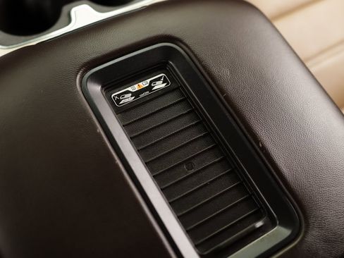 Used 2018 GMC Sierra 1500 Denali image 21