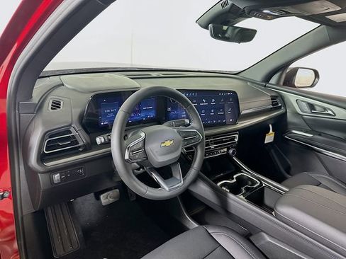 New 2026 Chevrolet Traverse LT w/ Sun and Wheel Package image 9