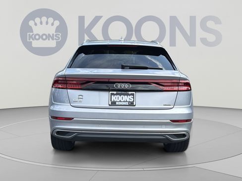 Used 2022 Audi Q8 Premium AWD/4WD image 5