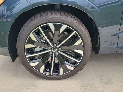 New 2026 Volvo XC60 T8 Ultra w/ Protection Package Premier AWD/4WD image 3