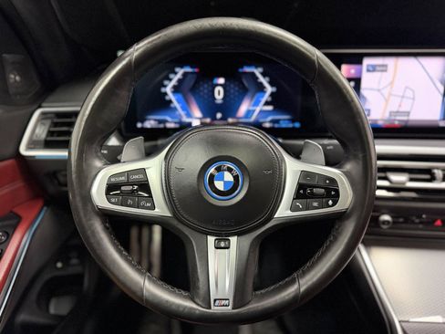 Used 2023 BMW 330e xDrive w/ M Sport Package AWD/4WD image 17