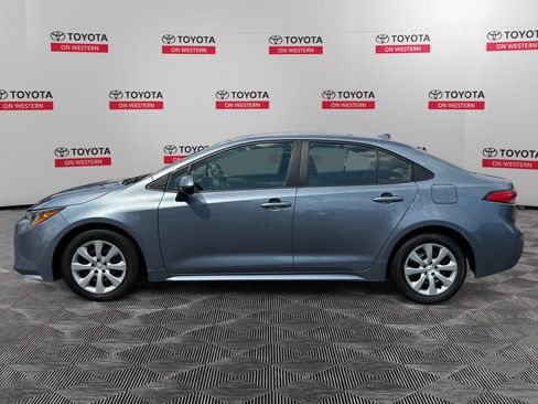 Used 2024 Toyota Corolla LE FWD image 8