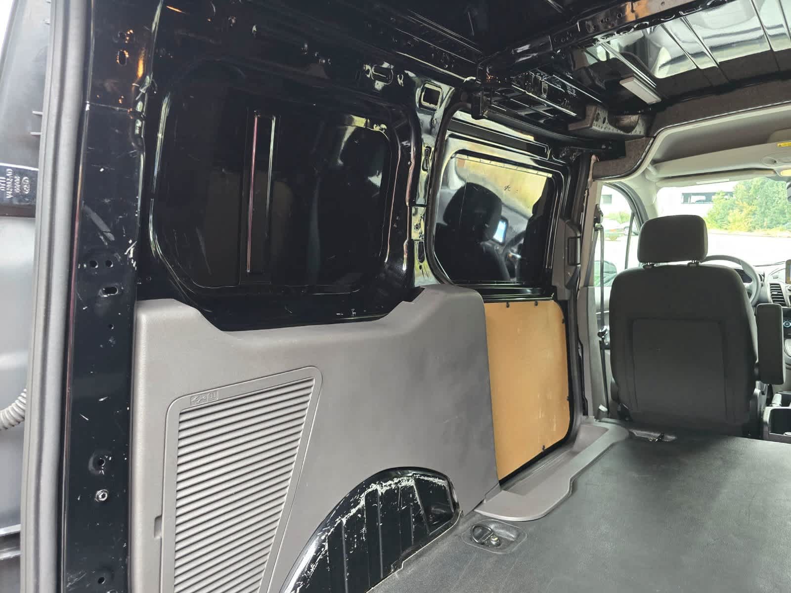 Used 2020 Ford Transit Connect XL FWD image 27