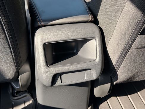 Certified 2025 Honda HR-V Sport image 25