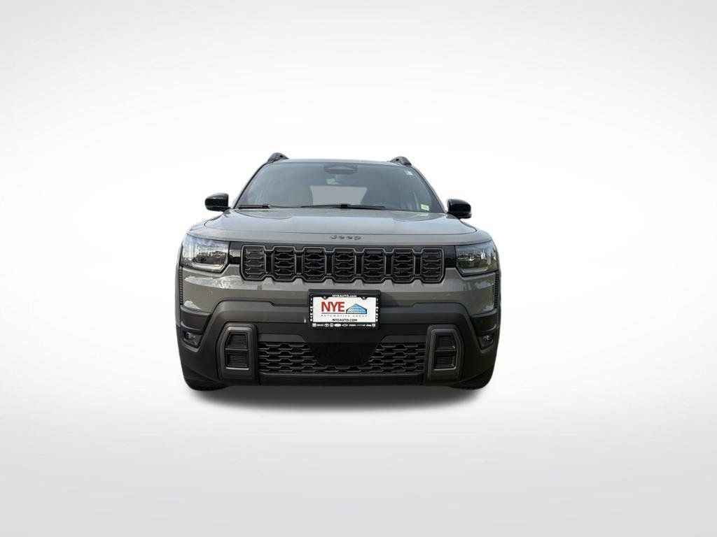 Used 2026 Jeep Cherokee Limited AWD/4WD image 2