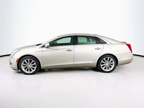 Used 2016 Cadillac XTS Luxury image 3