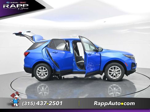 Used 2024 Chevrolet Equinox LS w/ LS Convenience Package AWD/4WD image 28