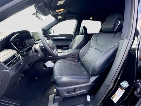 New 2026 INFINITI QX60 Autograph w/ Dark Cargo Package AWD/4WD image 22