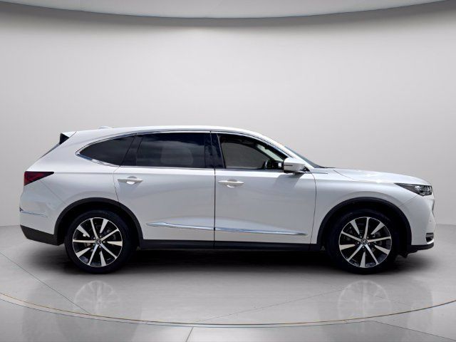 Certified 2026 Acura MDX w/ Technology Package FWD image 4