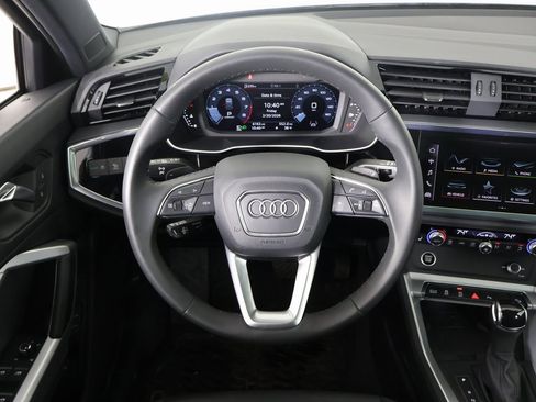 Certified 2025 Audi Q3 2.0T Premium w/ Convenience Package image 33