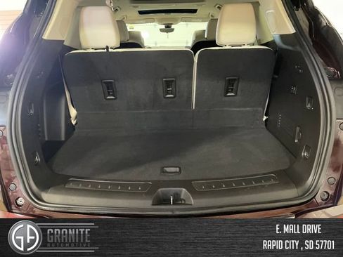 Used 2024 Buick Enclave Avenir w/ Avenir Technology Package AWD/4WD image 30