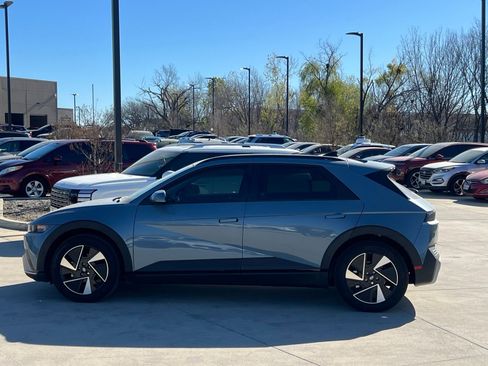 New 2025 Hyundai Ioniq 5 SEL image 6